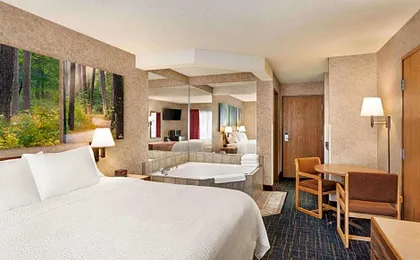 Days Inn by Wyndham Hurley