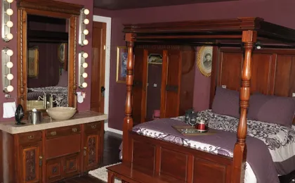 The Collins Inn And Seaside Cottages - Adults Only