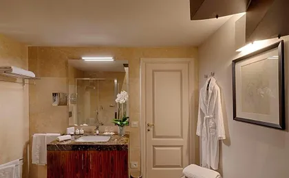 Donati Luxury Tower Suites