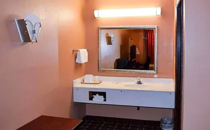 OYO Hotel Richburg SC I-77