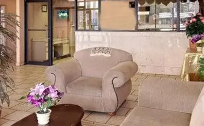 Knights Inn Lanett