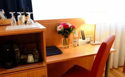 Tiptop Hotel National