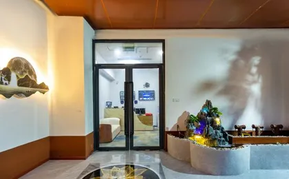 Shanghai Moyi Hotel