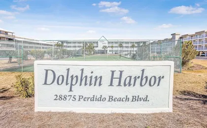 Dolphin Harbor 1B Bay Beach Access Sleeps 10 Three Bedrooms 3 Baths
