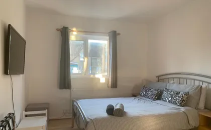 Bethnal Green/Brick Lane 2 Bedroom Apartment