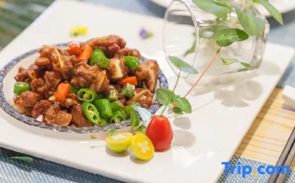Theme Care U Well Hotel (Chengdu East Railway Station 468)