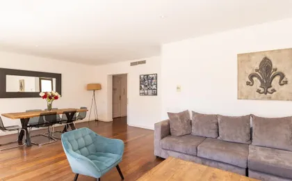 Apartamento Tico con Terraza