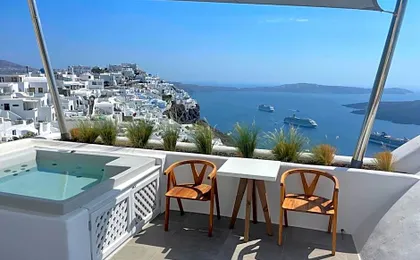 Nomikos Villas