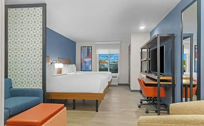 Everhome Suites Bowling Green by Choice Hotels