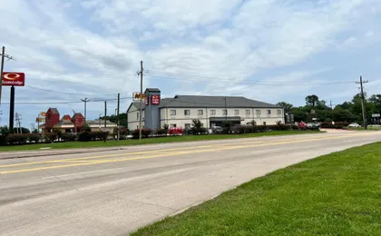 Econo Lodge Beaumont I-10 South
