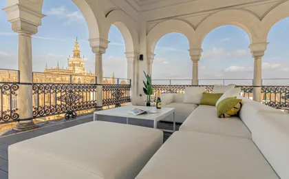 Isg Apartments the Most Exclusive Apartment in Sevillaparking