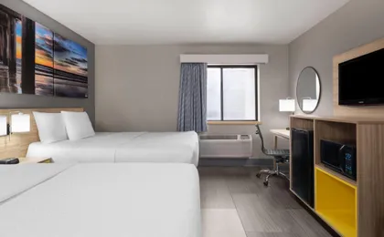 La Quinta Inn by Wyndham Milwaukee Airport / Oak Creek