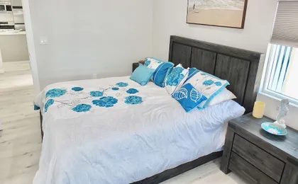 New Beach & Bay Retreat Full of Amenities!