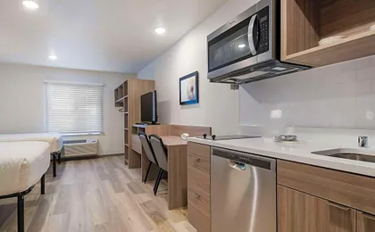 WoodSpring Suites Portland Vancouver