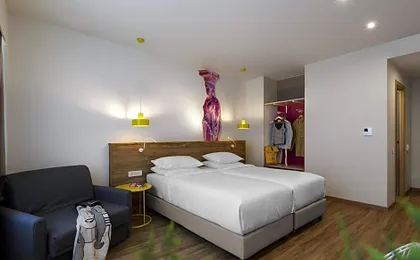 ibis Styles Athens Routes