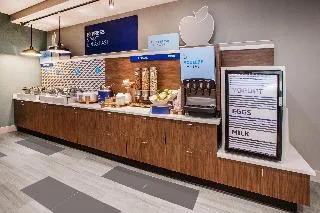 Holiday Inn Express And Suites-Cincinnati South - Wilder