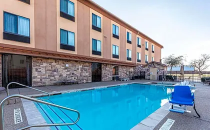 Red Lion Inn and Suites Mineral Wells