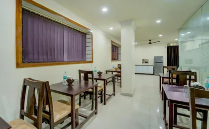 Treebo Trend Howell Suites