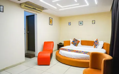 Fabhotel Aundh Elite Stay