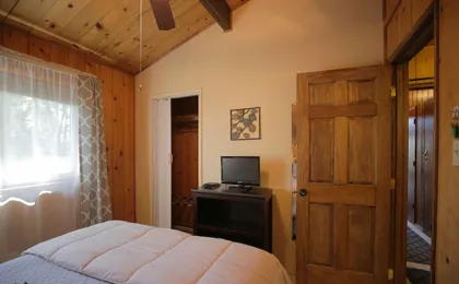 Jewel Lake Bed & Breakfast