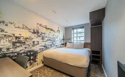 Km Hotel