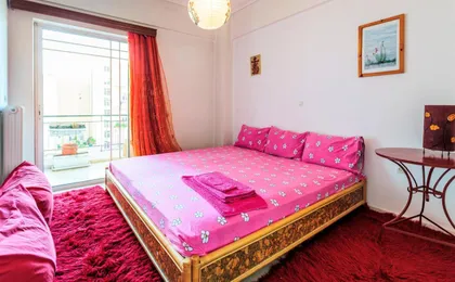 Bright Comfy Flat Near Beach & City Center