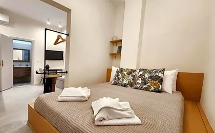 Omian Emerald House Petralona & Rooftop