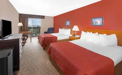 Super 8 by Wyndham St. Ignace