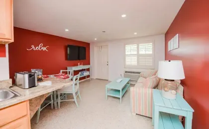 Captain's Quarters at Anna Maria Island Inn