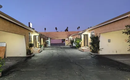 Airport Motel - Inglewood (Adults only)