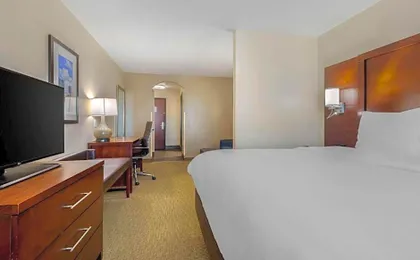 Comfort Suites Benbrook - Fort Worth Southwest