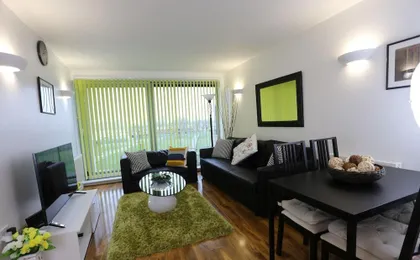 2 Beds Riverview Tideslea Apartment