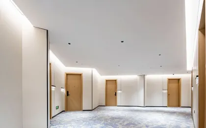 LAN HOTEL