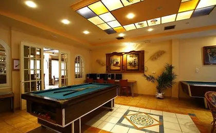 Bintzan Inn Hotel