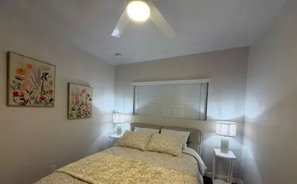 OneLuxStay Coastal 2BR Near Beach