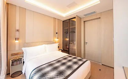 J Residence (Xiancun Metro Station, Zhujiang New Town, Guangzhou)