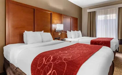 Comfort Suites