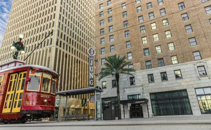 The Jung Hotel & Residences (Ht)