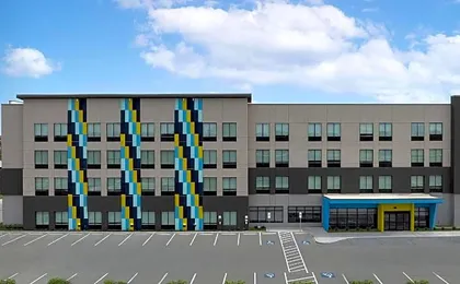 Tru by Hilton Midland East