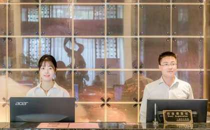 Shanghai Lujiazui Rezen Hotel