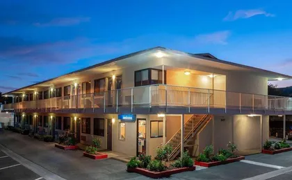 Motel 6 Santa Barbara - State Street