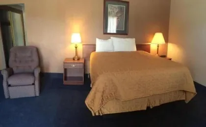 New Sunflower Inn & Suites