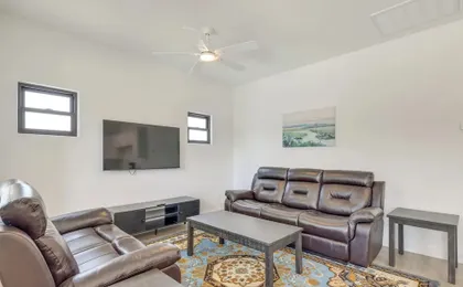 Easy Dtwn Access! Prime PHX Stay For Couples