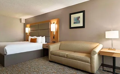 Wingate by Wyndham Cincinnati/Blue Ash