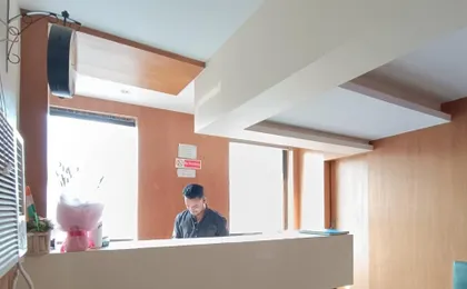 Hotel West Inn