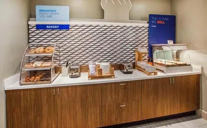 Holiday Inn Express and Suites Sikeston by IHG