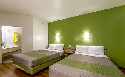 Motel 6-San Antonio, TX - South