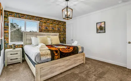 Updated Townhome With an Enclosed Pool, Five Bedrooms, W/D - Close to Everything