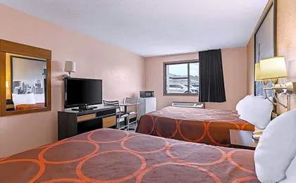 Super 8 by Wyndham Bourbonnais/Kankakee Area