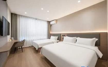Hele Homestay (Hongqiao Railway Station National Exhibition and Convention Center)